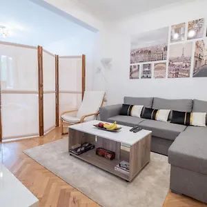 Vivid By Ndk And Vitosha Blvd With Free Secured Parking And Ac Διαμέρισμα