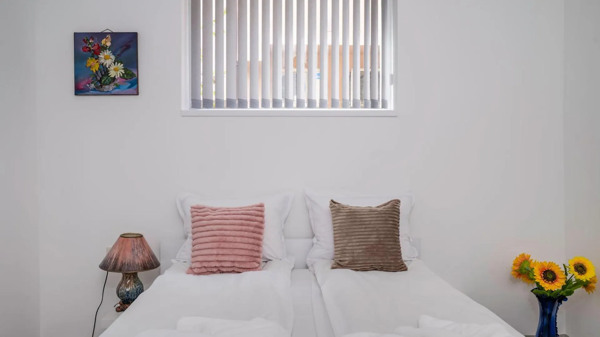 Central 1Bd Next To Womens Market And Sofia'S Gems By Flat Mаnаger Σόφια